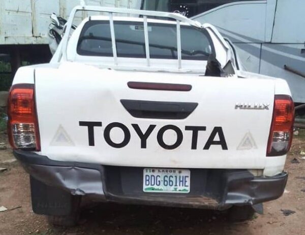 TOYOTA HILUX (LSD641YA)