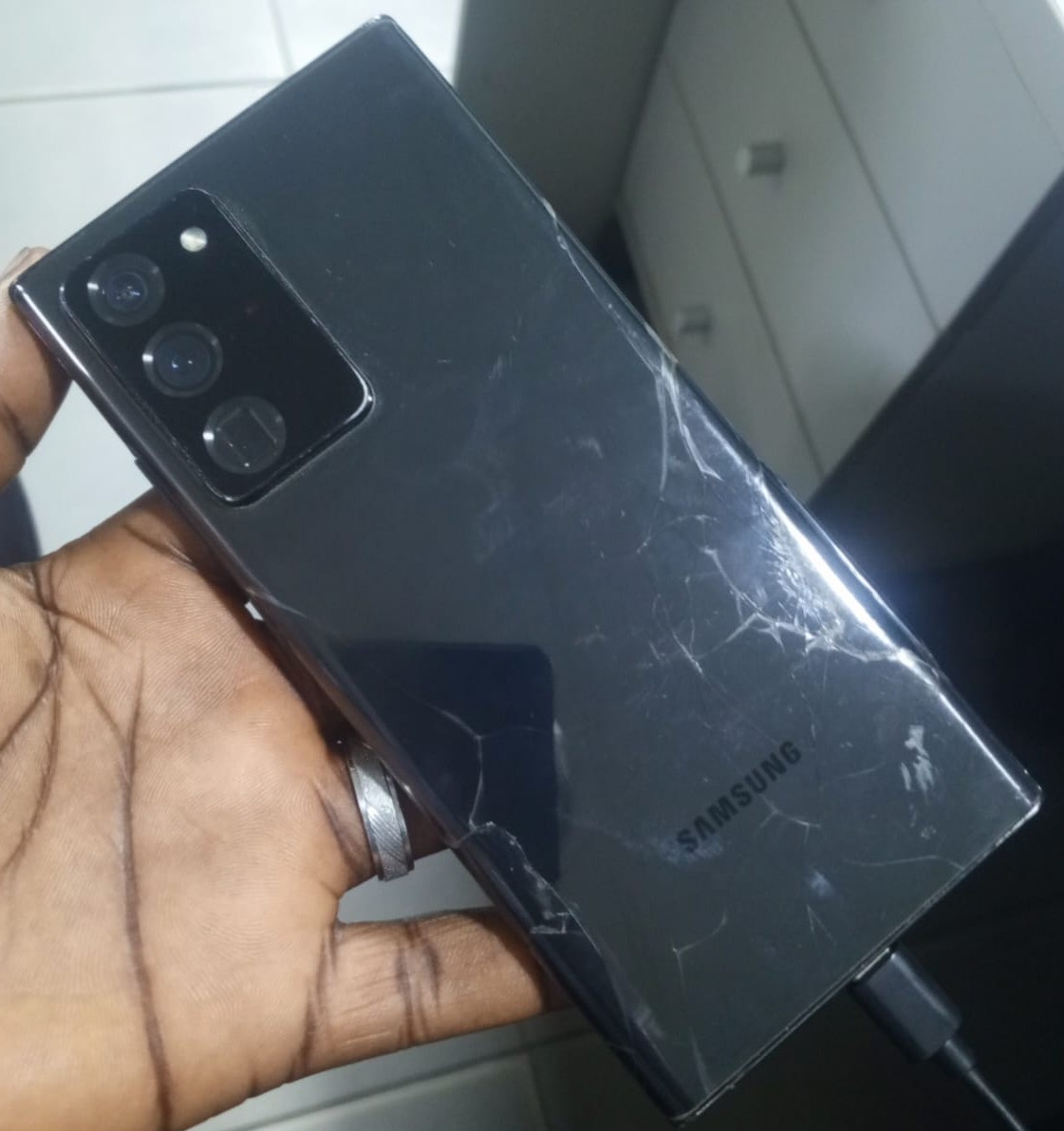 SAMSUNG NOTE 20 ULTRA (DAMAGE SCREEN)