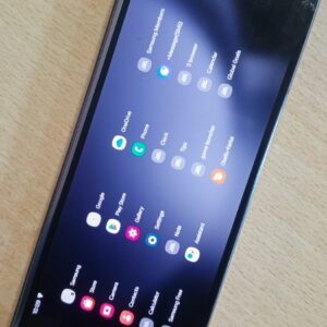 DAMAGED INNER SCREEN FOR SAMSUNG FOLD 5