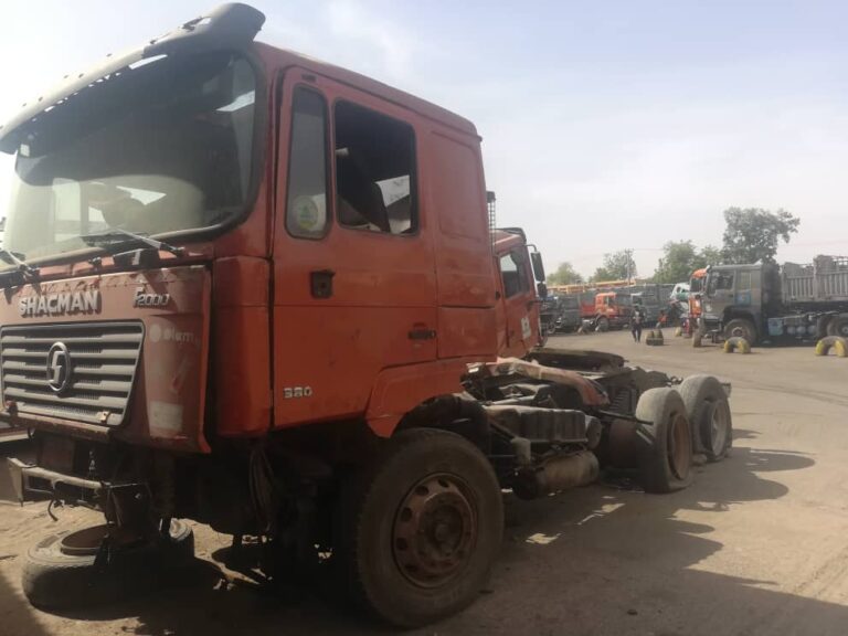 SHACMAN TRUCK (NSR200ZN)