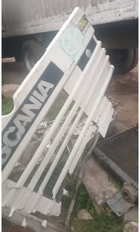 DAMAGED CABIN HEAD, DOORS AND RADIATOR