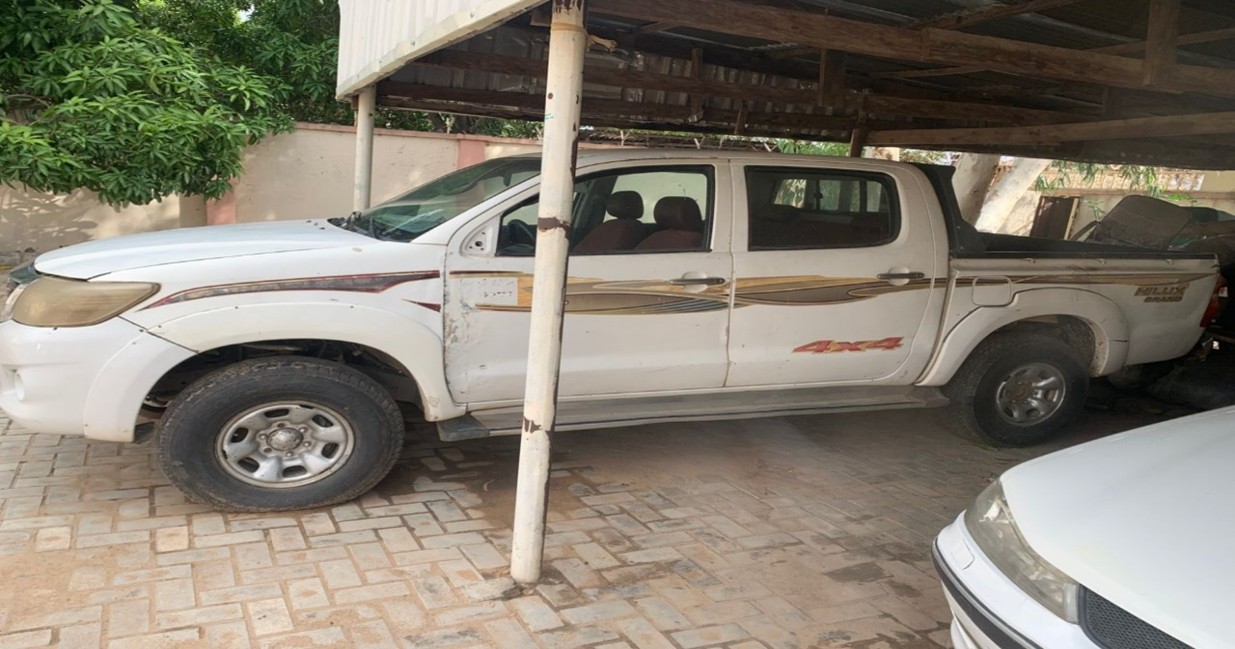TOYOTA HILUX PICKUP (2012) - Image 3