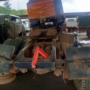 SHACMAN TRUCK (NSR115ZN)
