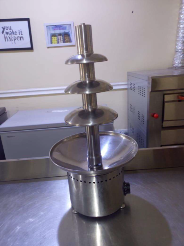 CHOCOLATE FOUNTAIN MACHINE