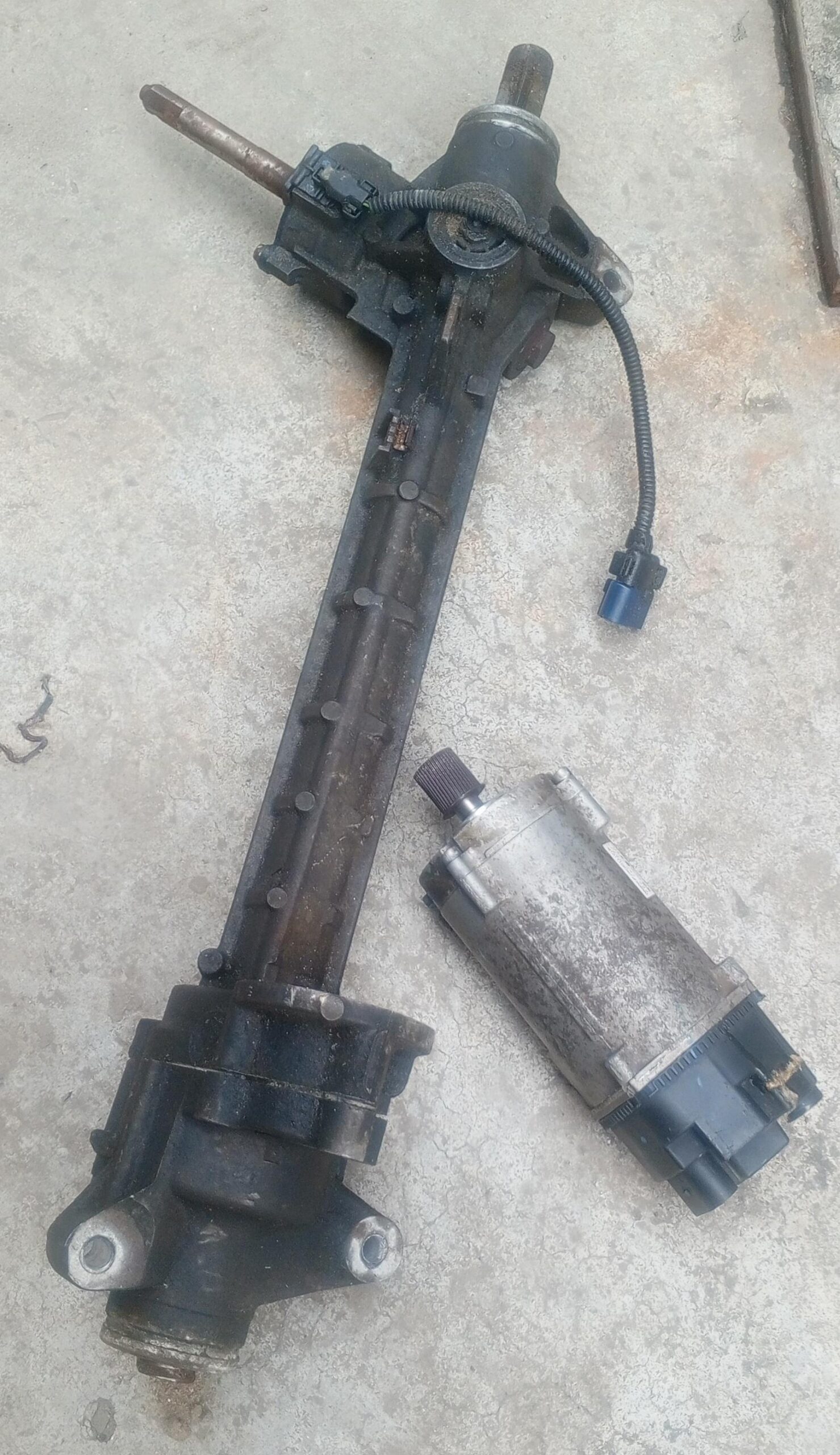 MERCEDES-BENZ GLE 350 (FKJ665JU) – DAMAGED STEERING RACK
