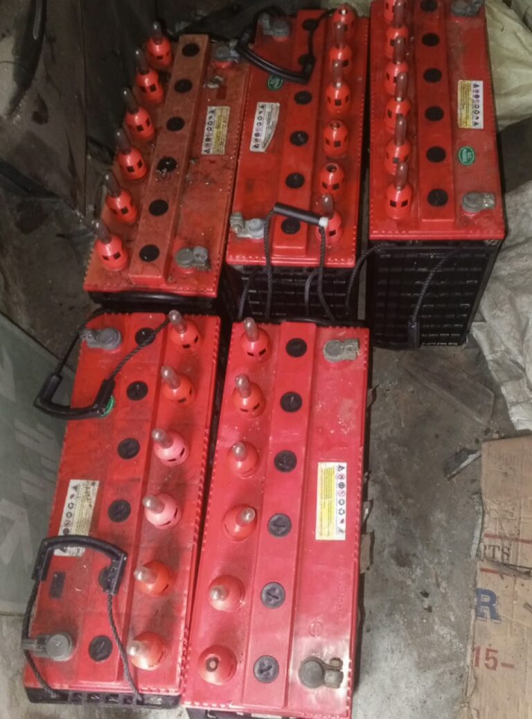 5 DAMAGED BATTERIES